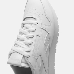 Tênis Reebok Classic Leather - Feminino - Foto 5