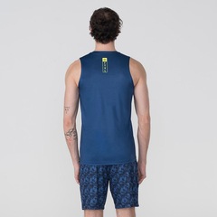Camiseta Regata Umbro Futevolei Graphic C. - Masculina - Foto 3