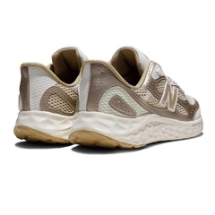 Tênis New Balance Fresh Foam Arishi V4 Feminino - Foto 5