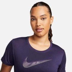 Camiseta Nike Dri-Fit Swoosh - Feminina - Foto 3