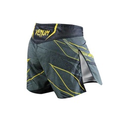 Shorts de UFC Venum Gladiator Oficial Fight Night Men''''s - Masculino - Foto 4