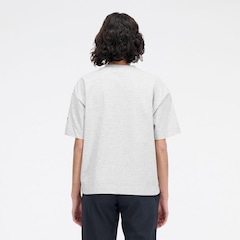 Camiseta New Balance Athletics Varsity - Feminina - Foto 3