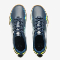Chuteira Futsal Umbro Prisma+ - Adulto - Foto 4