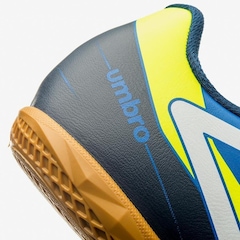 Chuteira Futsal Umbro Prisma+ - Adulto - Foto 8