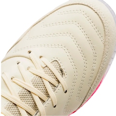 Chuteira Futsal Adulto Umbro Pro 5 Bump - Foto 7