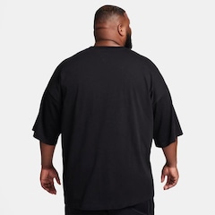 Camiseta Nike Sportswear - Masculina - Foto 7
