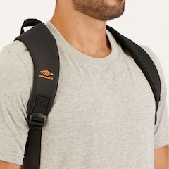 Mochila Umbro Chess Waves - 18 litros - Foto 3