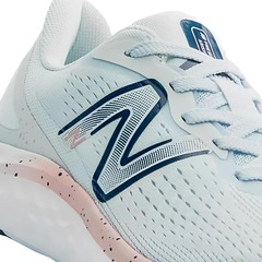 Tênis New Balance Fresh Foam Arishi V4 - Feminino - Foto 8