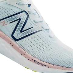 Tênis New Balance Fresh Foam Arishi V4 - Feminino - Foto 7