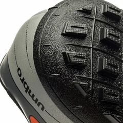 Chuteira Society Umbro Prisma+ - Adulto - Foto 8