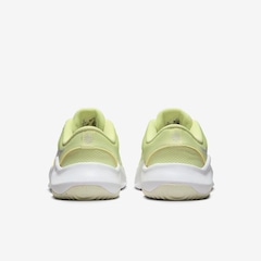 Tênis Nike Legend Essential 3 Next Nature - Feminino - Foto 6