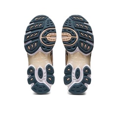 Tênis Asics Gel Nimbus 9 - Feminino - Foto 7