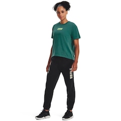 Camiseta Under Armour Project Rock Globe - Feminina - Foto 2