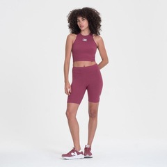 Bermuda New Balance Essentials Biker - Feminina - Foto 4