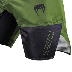 Bermuda Venum Revolution Dark Army - Masculina - Foto 3