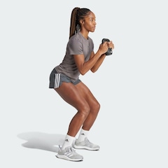 Shorts adidas Pacer Wvn High - Feminino - Foto 4