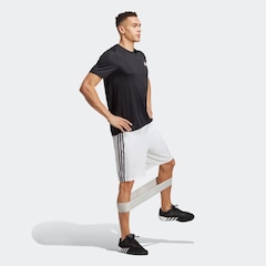 Shorts adidas Treino Essentials Piquet 3-Stripes - Masculino - Foto 5