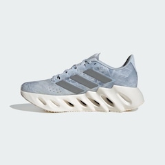 Tênis adidas Switch Fwd - Feminino - Foto 3