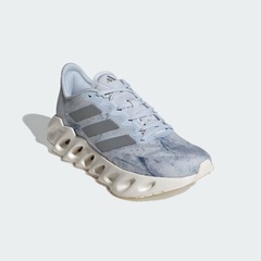 Tênis adidas Switch Fwd - Feminino - Foto 7