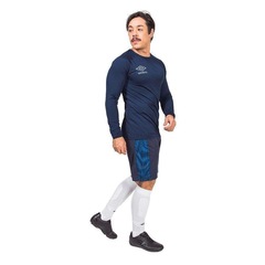 Camiseta Umbro Manga Longa Diamond Basic - Masculina - Foto 4