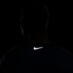 Camiseta Nike Flash Miler - Masculina - Foto 9