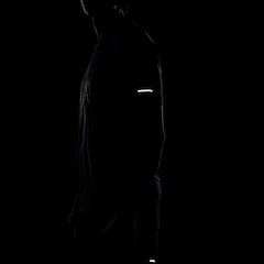 Camiseta Nike Run Energy - Masculina - Foto 7