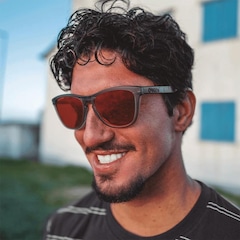 Óculos de Sol Unissex Oakley Frogskins Range Matte Grey Smoke - Foto 7