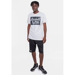 Camiseta Mitchell & Ness Masculina Estampada Off White - Mitchell & Ness - Foto 4