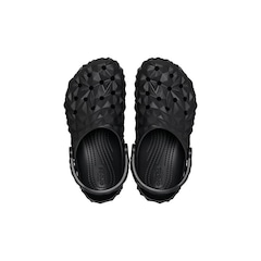 Sandália Crocs Classic Geometric Clog - Unissex - Foto 5