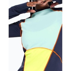 Camiseta Manga Longa Bodyforsure Lisa Beach Sports - Feminina - Foto 5