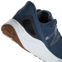Tênis New Balance Fresh Foam Arishi V4 - Masculino - Foto 7
