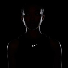 Camiseta Regata Nike Dri-Fit One - Feminina - Foto 6
