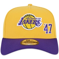 Boné Aba Curva New Era 9Forty A-Frame Los Angeles Lakers Club House - Snapback - Adulto - Foto 3