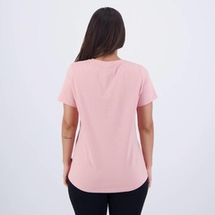Camiseta Puma Ess Logo - Feminina - Foto 4