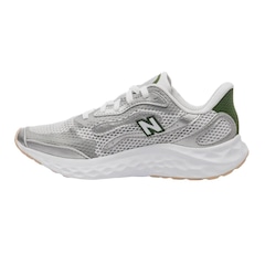 Tênis New Balance Fresh Foam Arishiv4 - Feminino - Foto 3