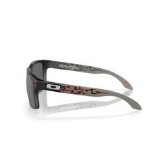 Óculos de Sol Oakley Holbrook Troy Lee Designs Black Fade 55 - Unissex - Foto 6