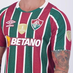 Camisa 1 do Fluminense 2024 Patch Libertadores Umbro - Masculina - Foto 5