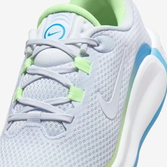 Tênis Nike Infinity Flow - Infantil - Foto 7