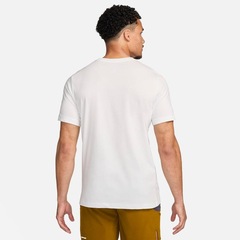 Camiseta Nike Dri-Fit Trail - Masculina - Foto 3