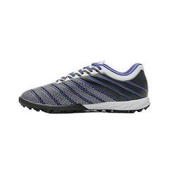 Chuteira Society Umbro Velocita Elixir Club - Adulto - Foto 4