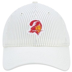 Boné New Era 920 Tampa Bay Buccaneers Logo History - Strapback - Masculino - Foto 3