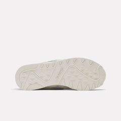 Tênis Reebok Cl Nylon - Feminino - Foto 5