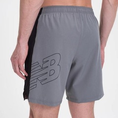 Bermuda New Balance Tenacity Logo 7" - Masculina - Foto 2