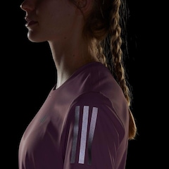 Camiseta adidas Own The Run - Feminina - Foto 6