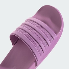 Chinelo adidas Adilette Comfort - Unissex - Foto 9
