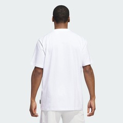Camiseta adidas Estampada Basketball Crest - Masculina - Foto 5