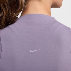 Camiseta Nike Dri-Fit Zenvy - Feminina - Foto 4