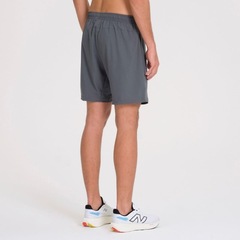 Shorts New Balance Sport Essentials Corrida 7" - Masculino - Foto 4