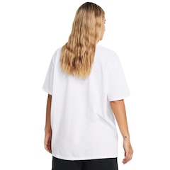 Camiseta Under Armour Heivyweight Embroid Patch - Feminina - Foto 2