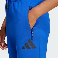 Calça adidas Z.N.E. - Feminina - Foto 9